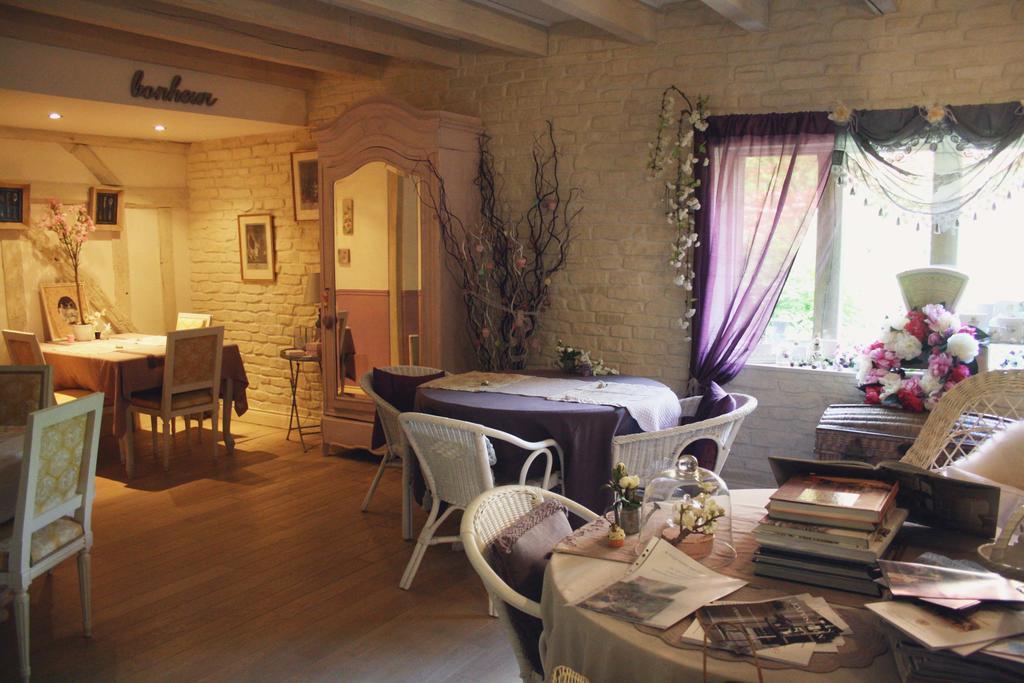 Le Bonheur A La Campagne Bed & Breakfast Lesmont Dış mekan fotoğraf